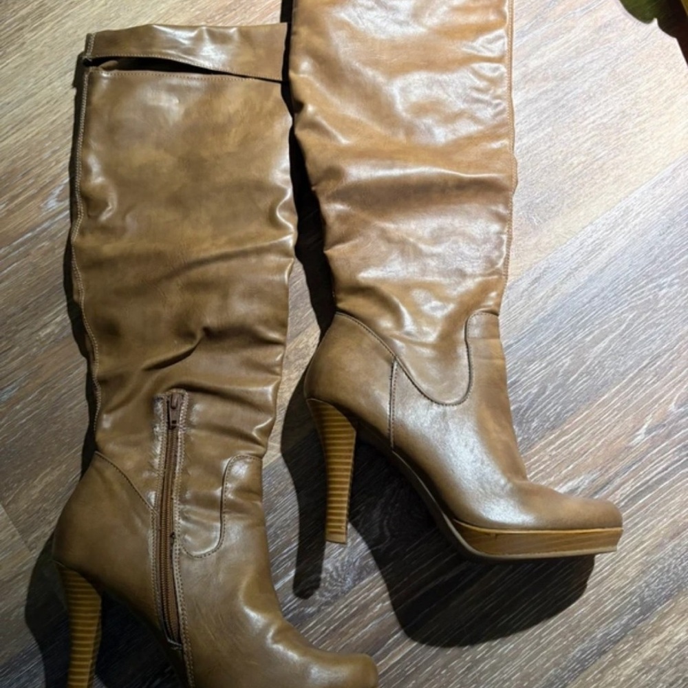Rampage Brown Heeled Boots